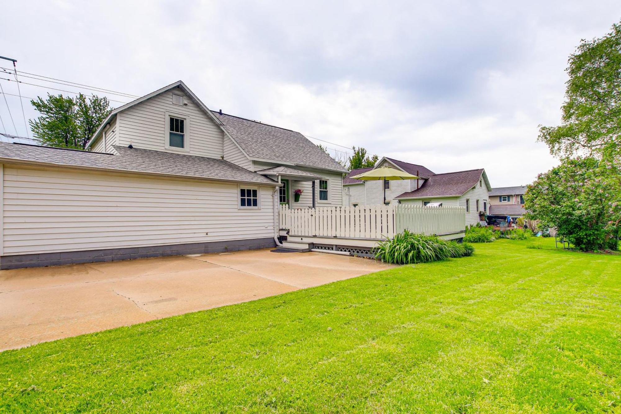 Lavish House With Patio - 2 Blocks To Green Lake! Esterno foto