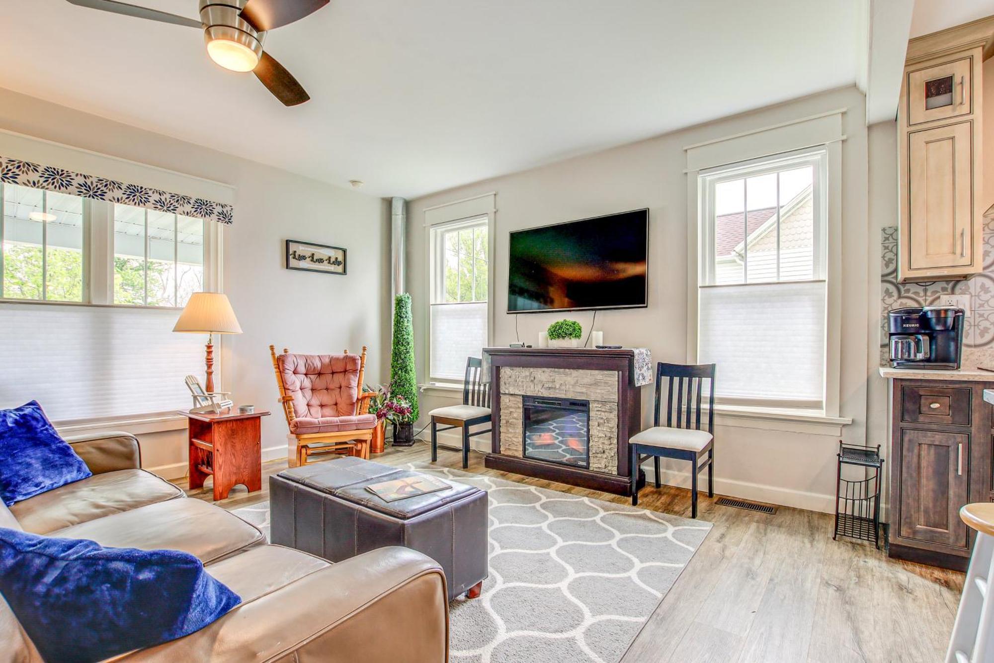 Lavish House With Patio - 2 Blocks To Green Lake! Esterno foto